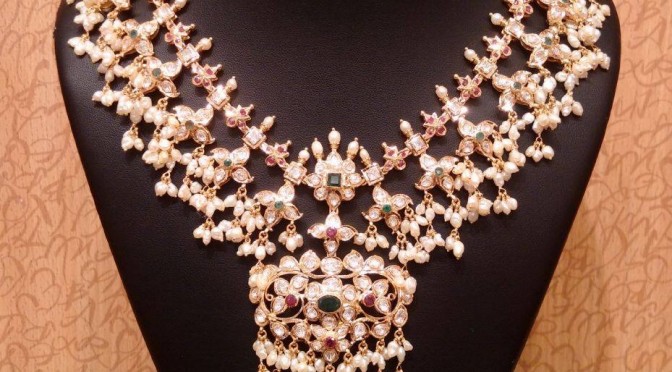 Fashionworldhub-Guttapusala necklace