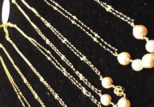 Black bead chain designs