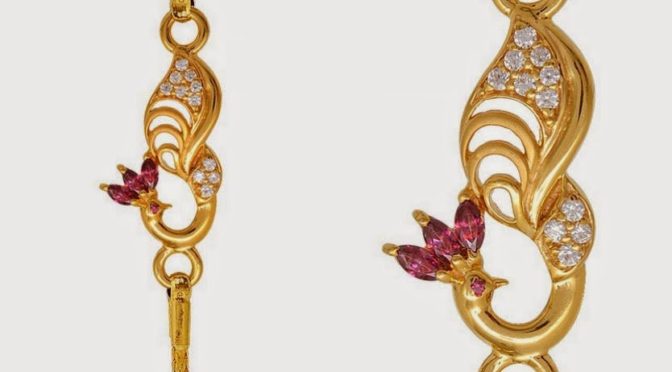 25 Gold Thali designs with side pendant trending in 2017