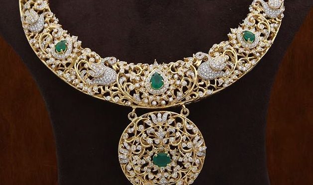 Peacock diamond necklace