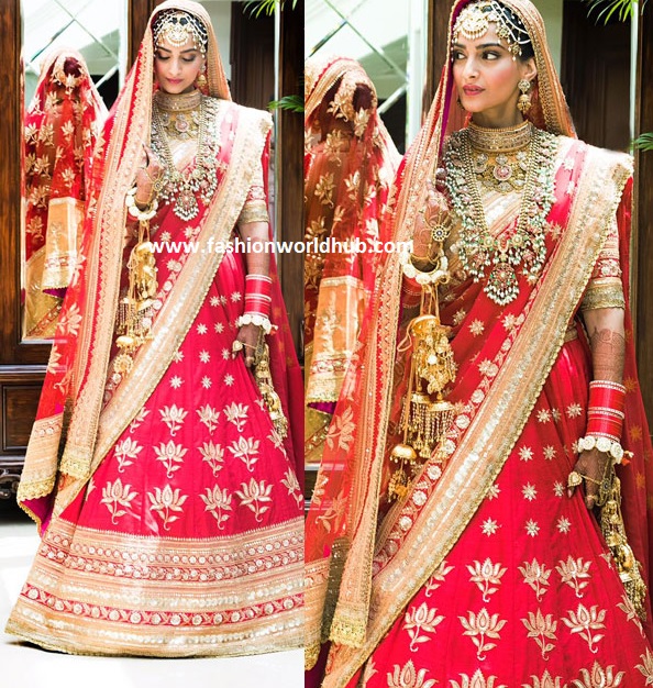 Here's How Sonam Kapoor And Kareena Kapoor Styled Lehenga With Gemstone  Jewellery | IWMBuzz