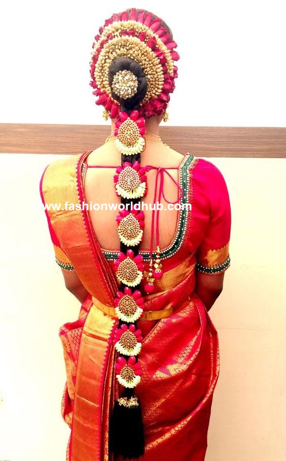 The ultimate hairstyle for the traditional wear: The Gajra style ...