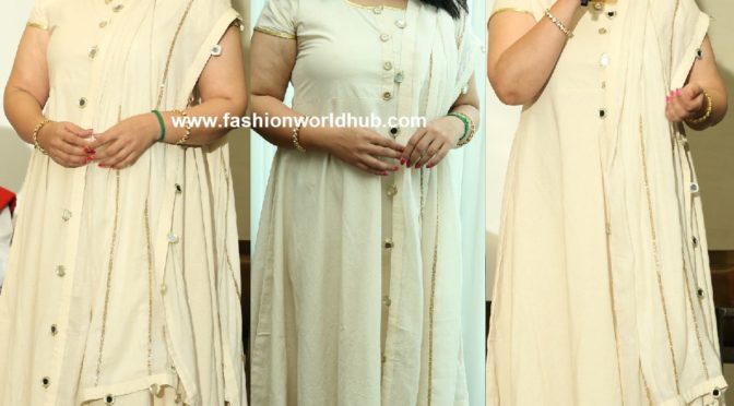 Meena in White Anarkali suit at TSR National Awards!
