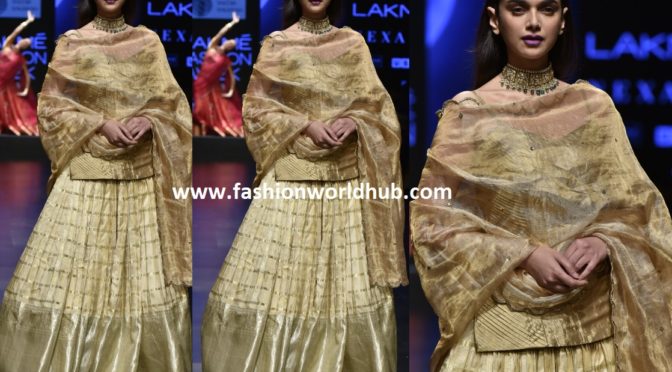 Aditi Rao in Sailesh Singhania at Lakme fashion week 2019