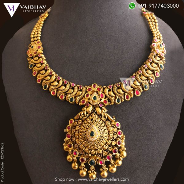 Antique Gold Necklace Designs By Vaibhav Jewellers Fashionworldhub,Tv Shelves Design For Living Room