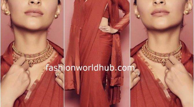 Sonam kapoor in Red saree by anavila For promotions of The zoya factor