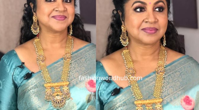 Radhika sarathkumar in blue silk saree!