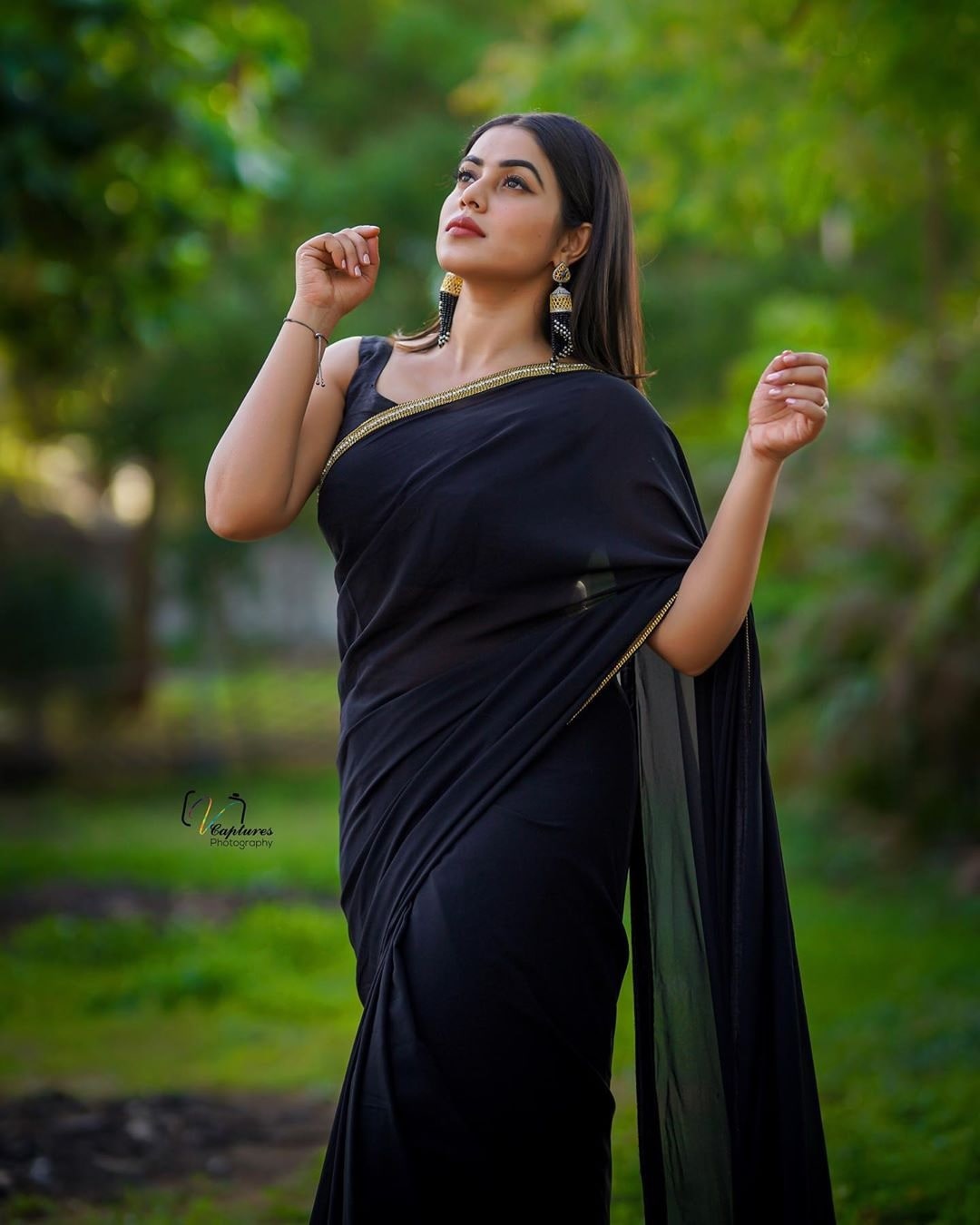 Buy The Fashion Tax Solid/Plain Bollywood Georgette Black Sarees Online @  Best Price In India | Flipkart.com