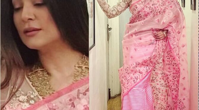 Diwali 2020 : Sushmita Sen stunning in pink saree by Robert Naorem