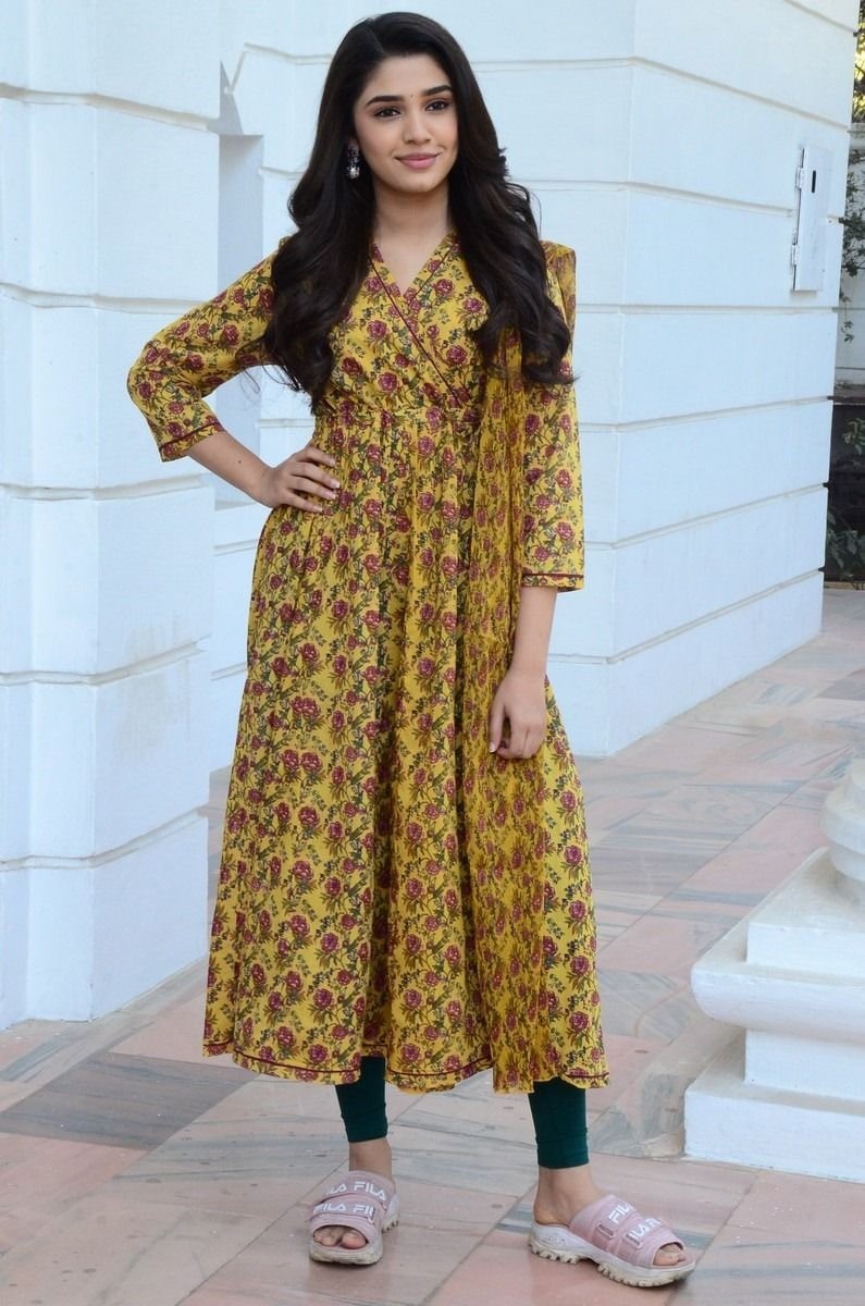 Krithi Shetty stuns in yellow Anarkali for promotions of Uppena ...