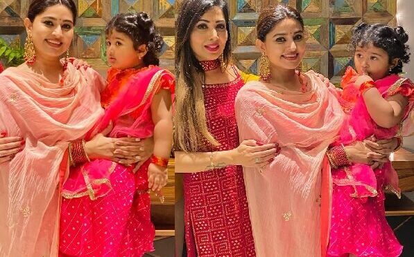 Actress Sneha and her daughter in Traditional outfits for diwali celebrations!