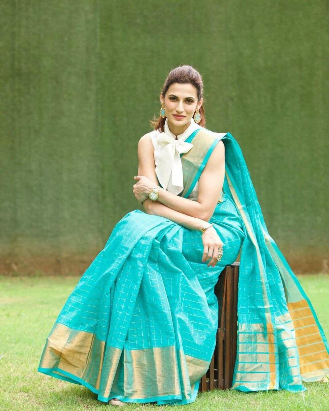 Shilpa Reddy looking beautiful in turquoise Venkatagiri pattu saree ...