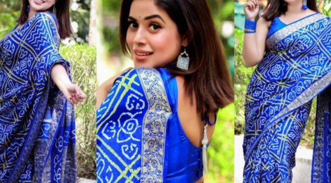 Purnaa looking beautiful in blue bandhini saree!