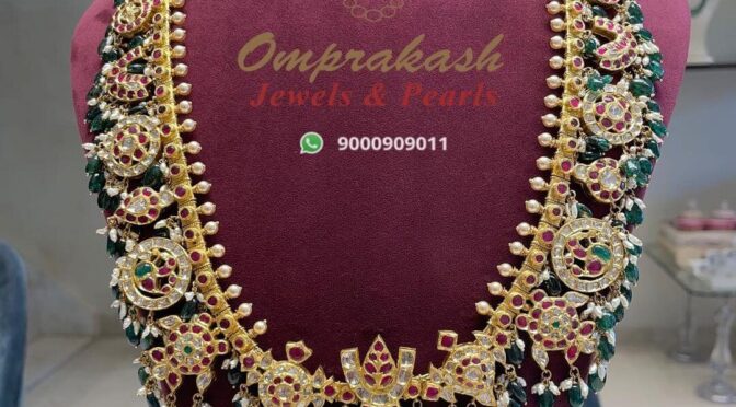 Kundan Guttapusalu Haaram from Omprakash Jewels and Pearls