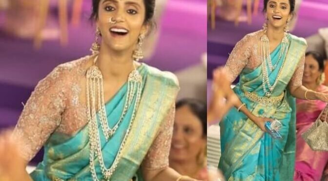Pranitha Nandamuri Looking gorgeous in Diamond Jewellery!