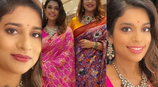 Sreeja and sushmitha konidela stuns in traditional outfits!