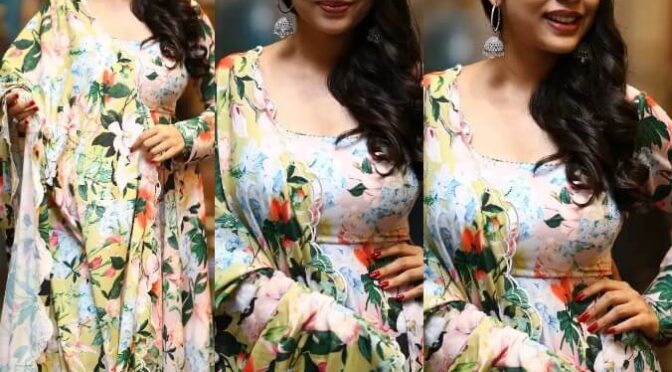 Varsha bollamma in a floral print Anarkali at Swathi muthyam trailer launch event!