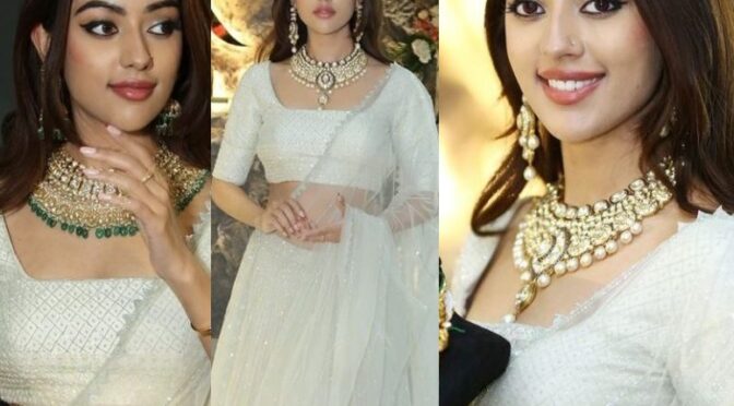 Anu Emmanuel in an ivory tulle lehenga at SR jewellery Shop inauguration event!