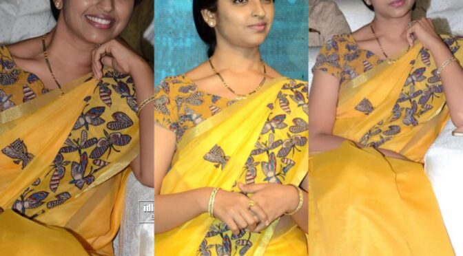 Anchor syamala looks pretty in a yellow saree!