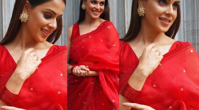 Genelia Deshmukh in a red organza saree for “Ved” promotions!