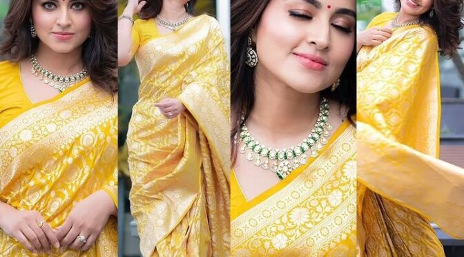Sneha prasanna looks pretty in a yellow silk saree!