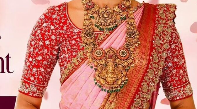 Bridal gold jewellery set by Devi pavitra jewels!